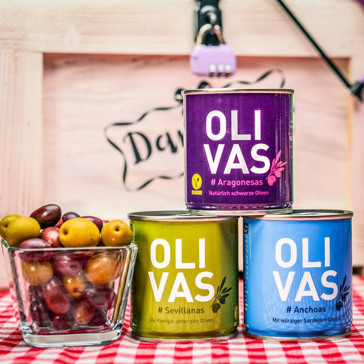 cerne olivy olivas aragonesas zelene olivy olivas sevilas modre olivy olivas anchoas 80 g - kopie.jpg