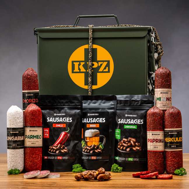 Szalámival teli katonai doboz