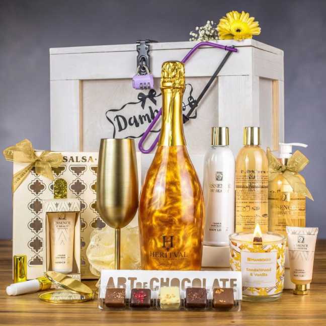 Damboxeo az istennőért - arany