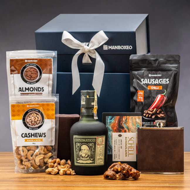 Giftboxeo ajándékdoboz (királykék) – Diplomatico rummal