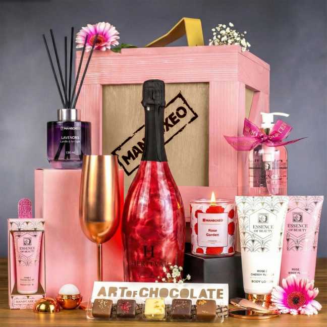 Manboxeo az istennőért - rozéarany